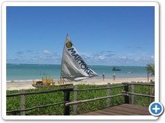 Jangada na areia